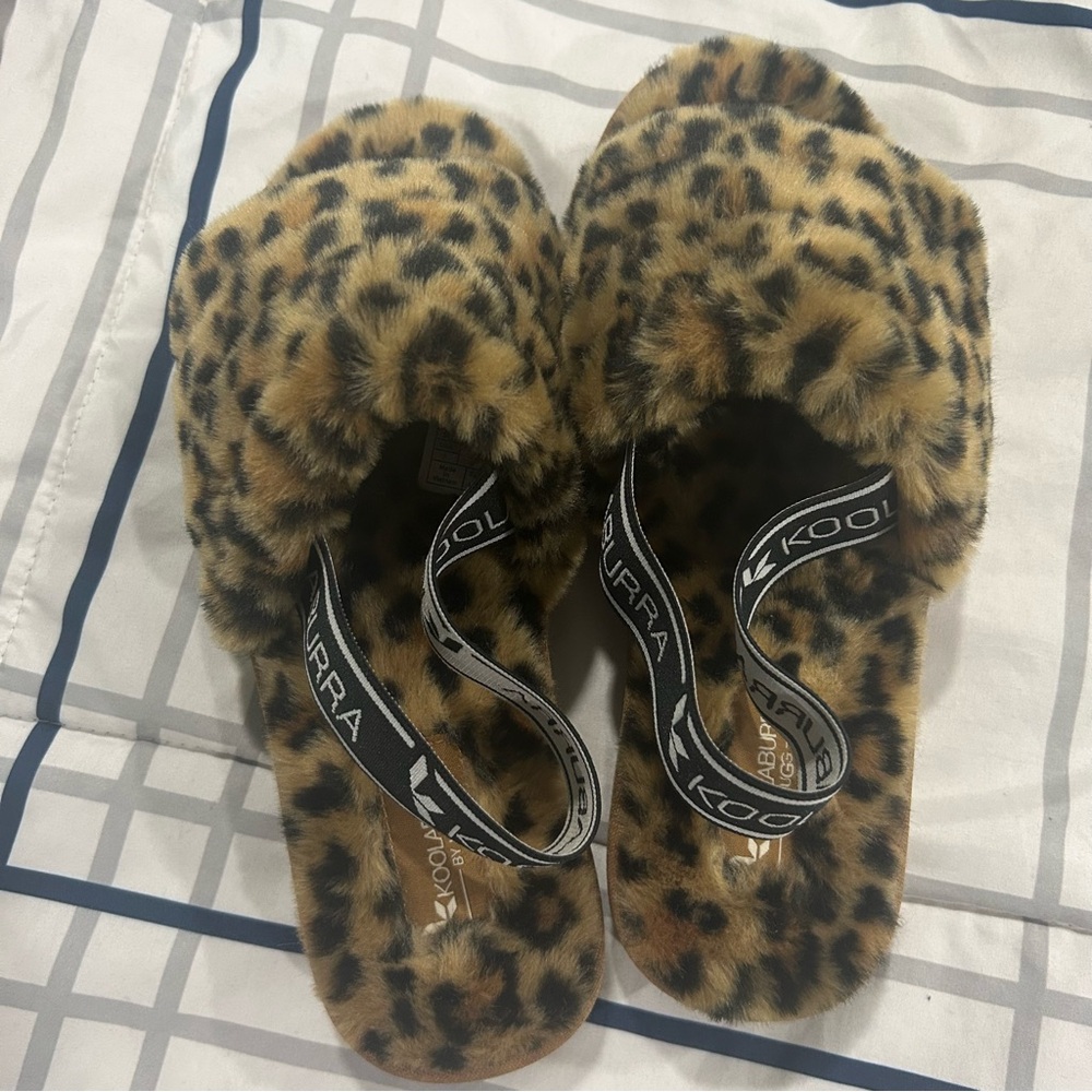 Kookaburra by Ugg| slippers